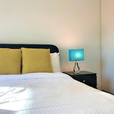 Readyset Apartments At Liberty Мельбурн Экстерьер фото