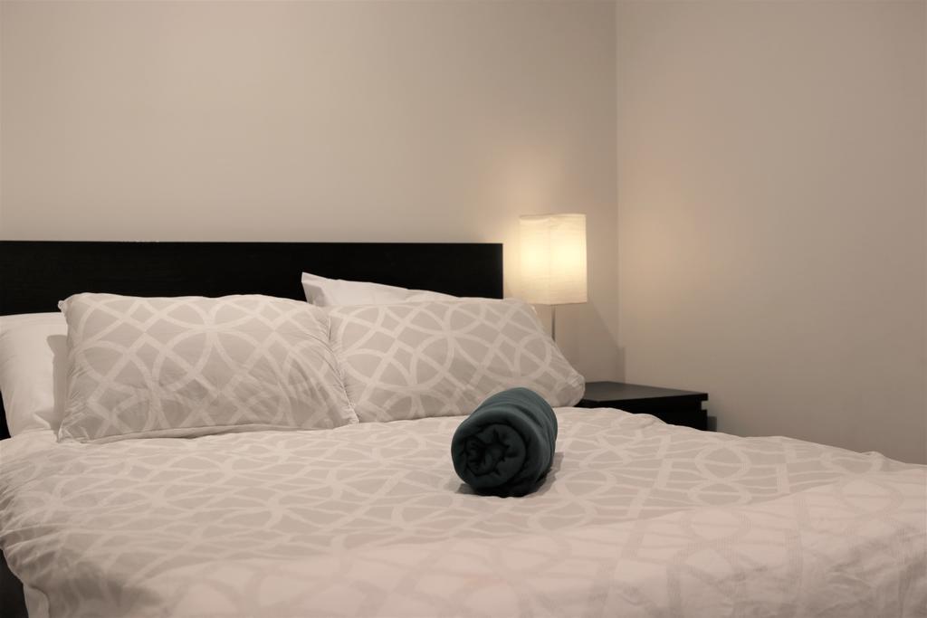 Readyset Apartments At Liberty Мельбурн Экстерьер фото