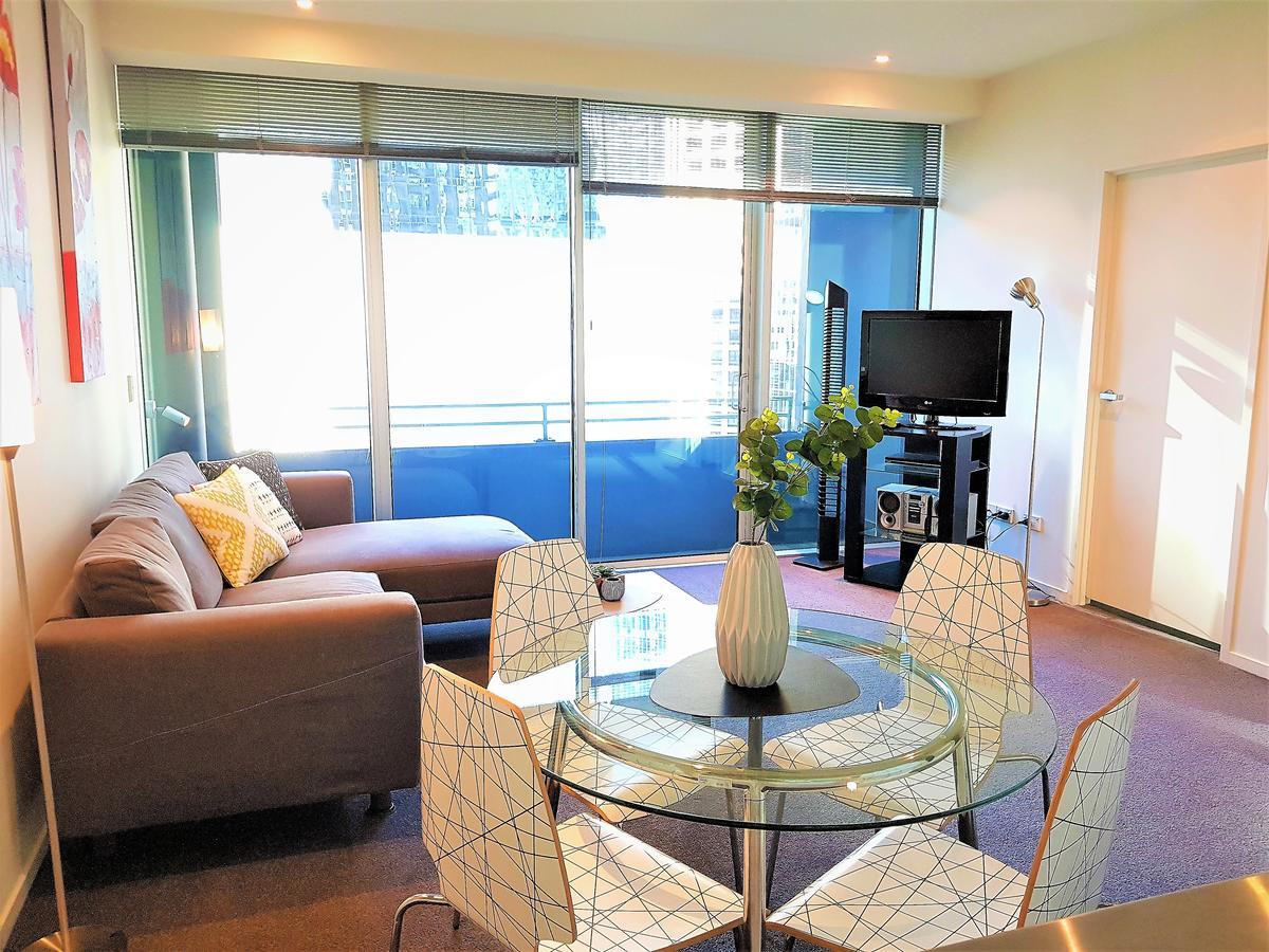 Readyset Apartments At Liberty Мельбурн Экстерьер фото